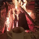 Sakli Bahce Pensiyon & *