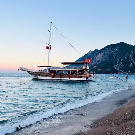 Sakli Bahce Pansiyon Likya Yanartas 2 *